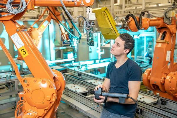 Mechanical technician